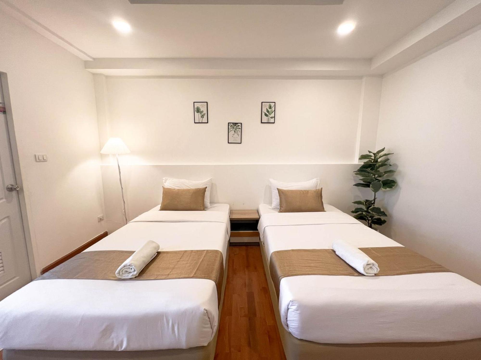 Inspire House Hotel Чиангмай Экстерьер фото